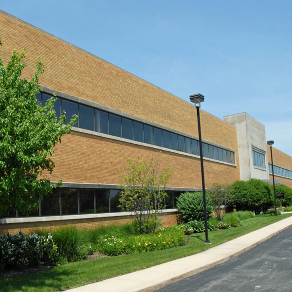 1750-S-Wolf-Rd-Mt-Prospect-IL-600x600