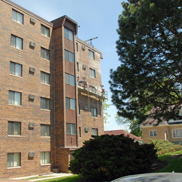 Yorkbrook-Apartments-2009-Bensenville--600x600